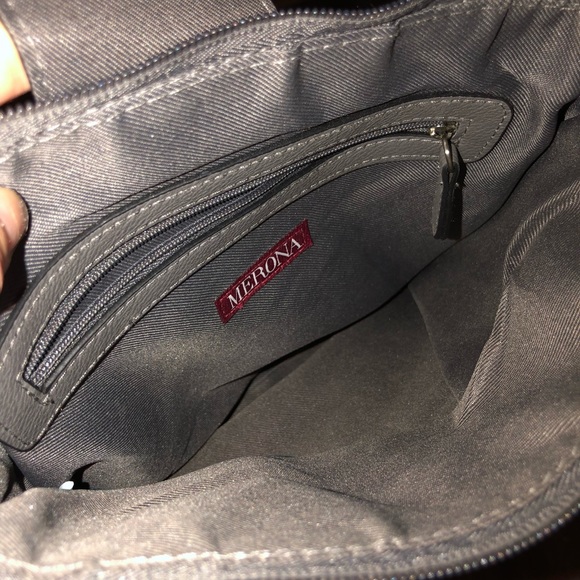 Beautiful gray purse - Picture 6 of 9